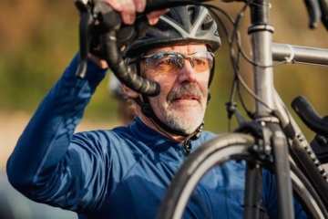 Radfahren im Alter - Senioren mit dem Rad unterwegs